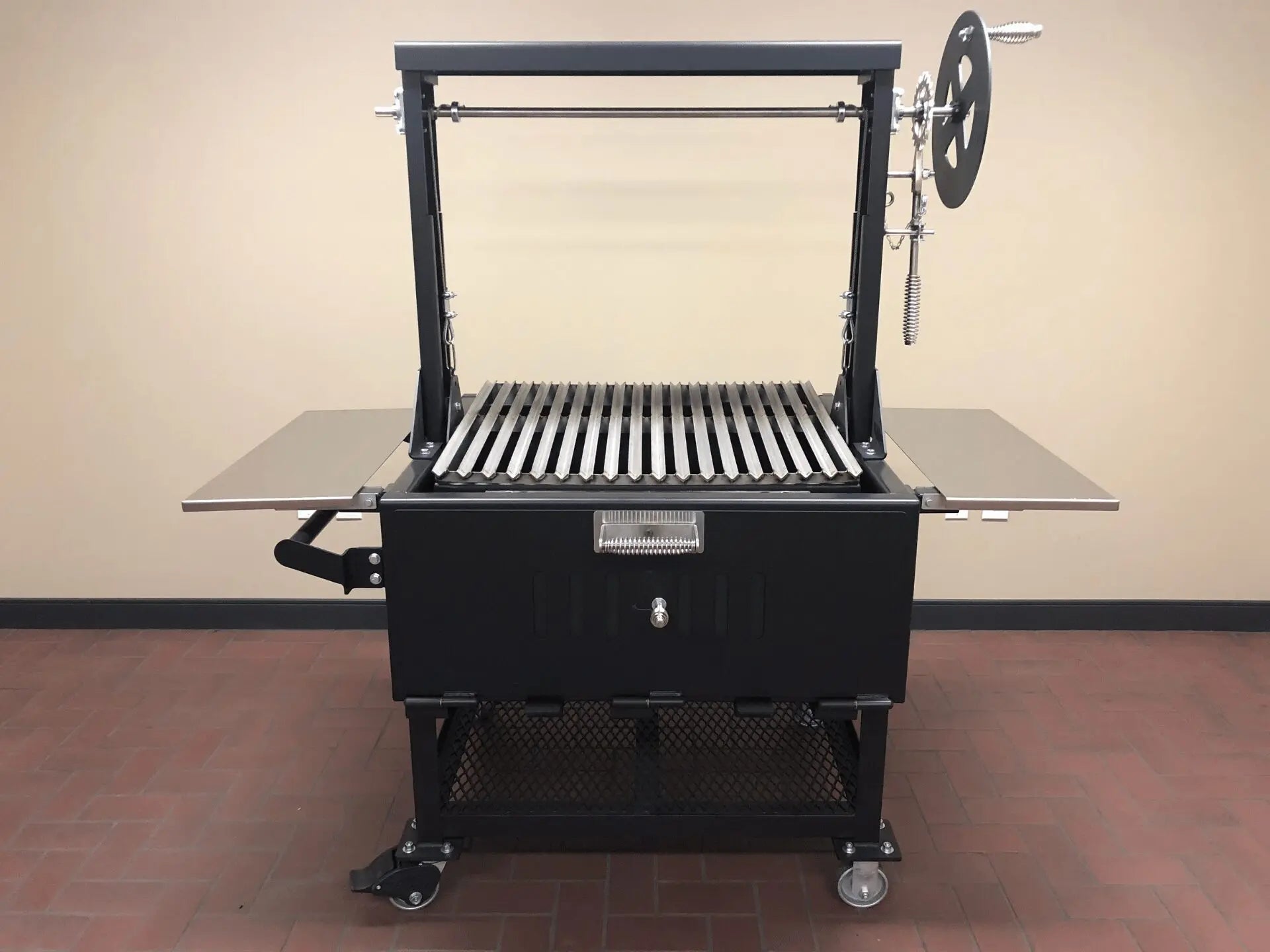 SMG 36 Santa Maria Grill